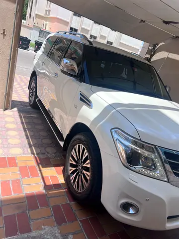 Nissan Patrol LE 2017 GCC Specs. Free Accident