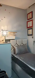 Female only to share Master Room in Iconic 23 Marina