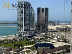 LUXURY SEAFRONT SPACIOUS 1BHK•ONE MONTH FREE•BRIGHT AND CLEAN•WELL MAINTAINED BUILDING•PRIME