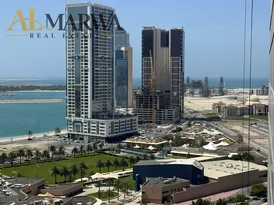 LUXURY SEAFRONT SPACIOUS 1BHK•ONE MONTH FREE•BRIGHT AND CLEAN•WELL MAINTAINED BUILDING•PRIME LOCATION