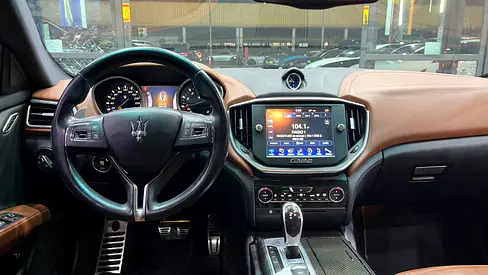 2015 Maserati GHIBLI photo 14