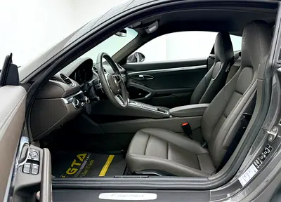 2025 Porsche 718 照片 8