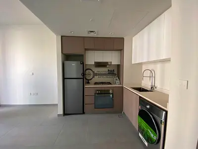 Super Offer 1,Bhk Flat Available With 2,Bathroom Nice Balcony Open View Gym Pool Parking Free And R