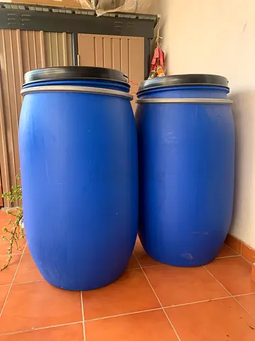 2x large blue plastic storage drums with lids - excellent condition