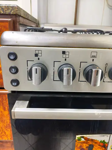 Used freestanding gas cooker with oven - stainless finish