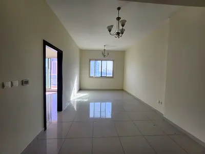 Elite Sports Residence 1 ( Two Bedroom ) 2.5 Bath // With Balcony // With Parking // Vacant