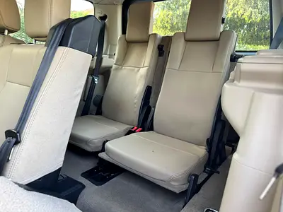 2016 LAND Rover LR4 photo 14