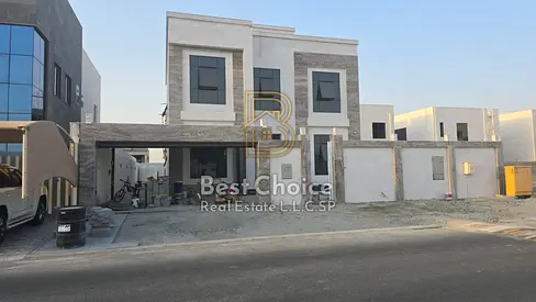 Luxury villa for sale in Al Hooshi, featuring 5 master bedrooms with elegant design, spacious areas, distinctive finishes, and a private elevator