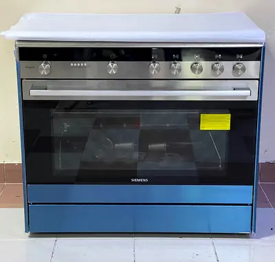 Siemens Unused IQ700 Top gas Oven electric cooking range Brand New stock peice