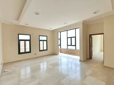Like new lavish 4b villa available for rent sharqan area sharjah