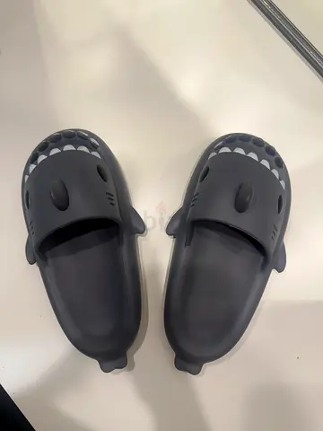 Shark Slides -EU 40