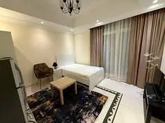 Cozy room for 1 lady 2400 with balcony