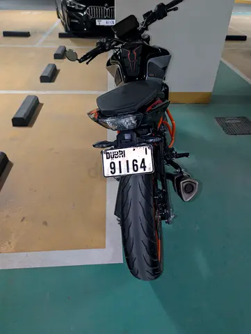 KTM DUKE 390