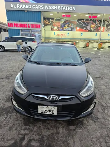 2015 Hyundai ACCENT — фото 3