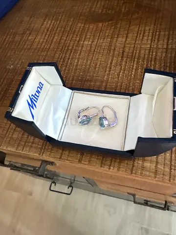 Silver drop earrings with oval clear stones, with original box