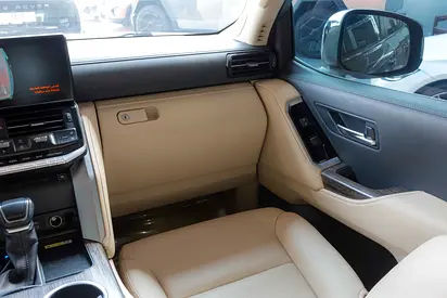 صورة 15 لـ 2022 Toyota LAND CRUISER