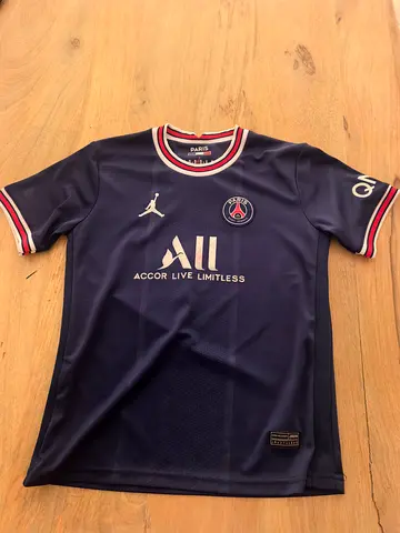 Paris Saint-Germain (PSG) Home Football Jersey - Size 8-10 year old, Good Condition