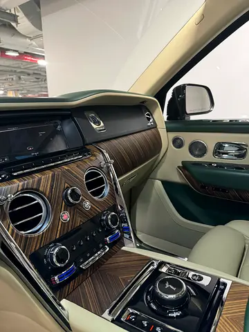 صورة 6 لـ 2019 ROLLS-ROYCE CULLINAN