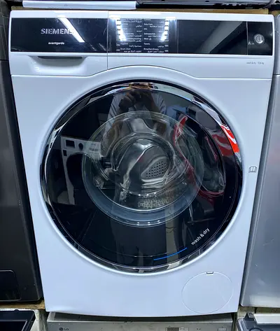 Siemens Avantgarde is a freestanding front-load washer-dryer featuring a 10 kg washing 6 kg drying