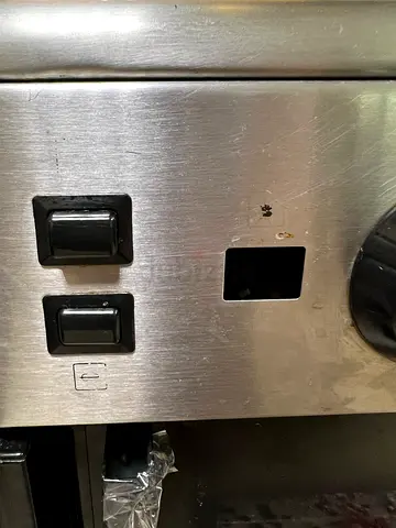 Used stainless steel gas hob - 5burners, needs minor repair(front glass is broken -ignition damaged)