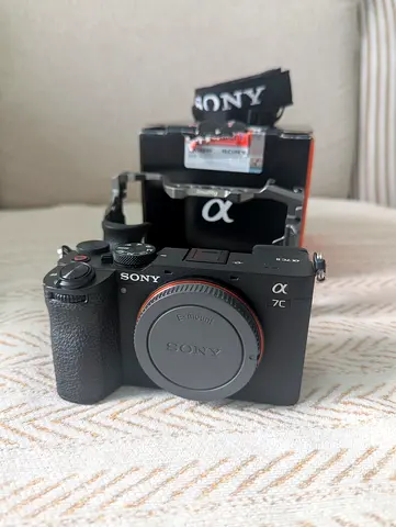 Sony Alpha 7C II Mirrorless Camera with SmallRig Cage