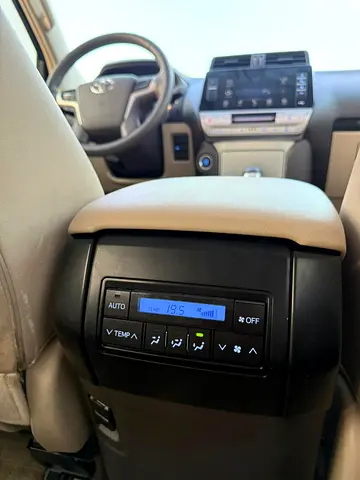 2022 Toyota PRADO 照片 11