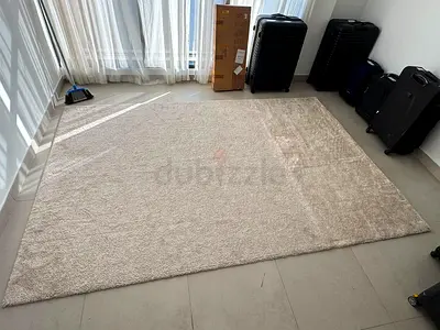 200x300 Large Beige Shaggy Rug - Good Condition