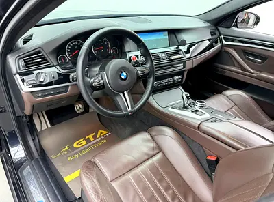2013 BMW M5 photo 10