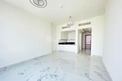 Luxurious 2 Bed | Canal and Horse Stable