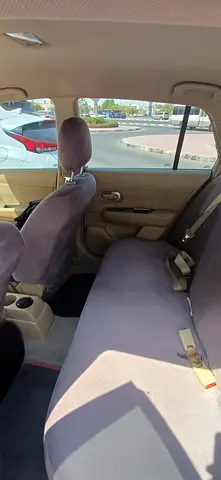 2012 Nissan TIIDA 照片 6