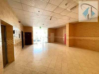 Spacious 2-Bedroom Apartment Overlooking Al Mowaihat Roundabout – Prime Location