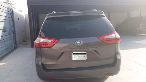 صورة 3 لـ 2015 Toyota SIENNA
