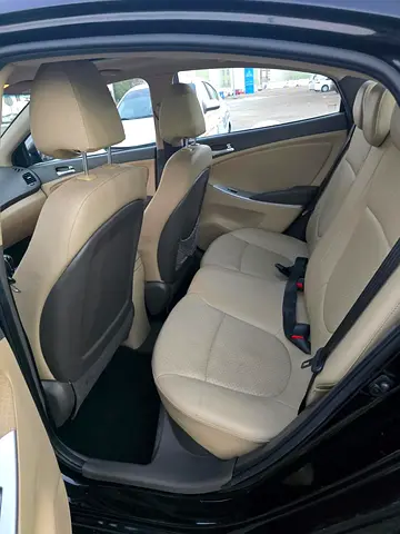 2015 Hyundai ACCENT 缩略图 16