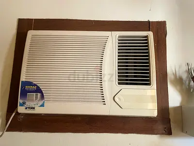York Shiraz Window Air Conditioner - Used, Working