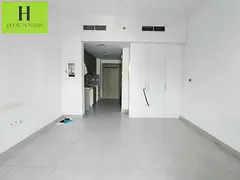 Lavish Studio | Parking Free | Gym Pool In Maryam Island Sharjah