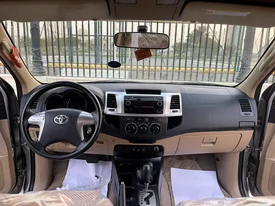 صورة 5 لـ 2015 Toyota FORTUNER