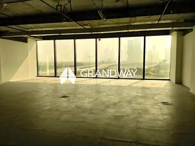 Spacious Office | Prime Location | Golden Gate