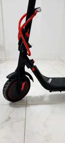 Electric scooter, i scooter