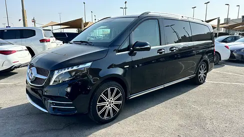 Mercedes V260