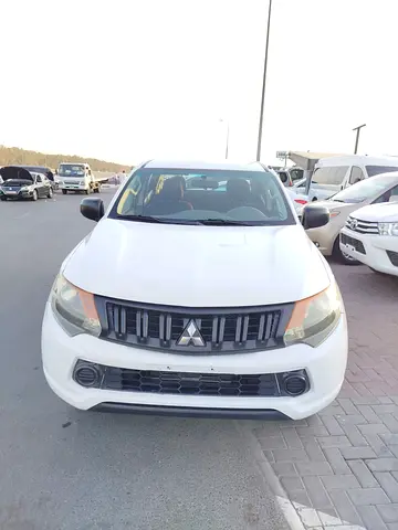 Mitsubishi L200 2016 (4*4)