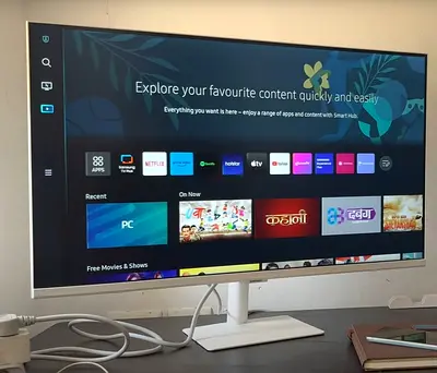 Samsung M5 White 27 Inch Smart Monitor Full HD Tizen OS Remote Airplay