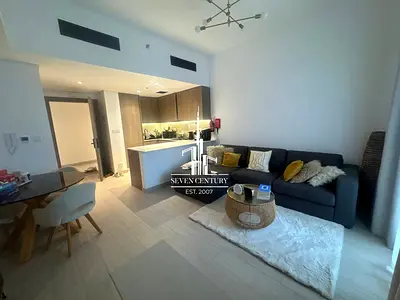 Fully Furnished 1BR | Modern Interiors | Tenanted