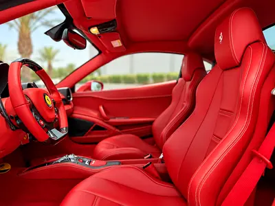 صورة 10 لـ 2014 Ferrari 458 ITALIA