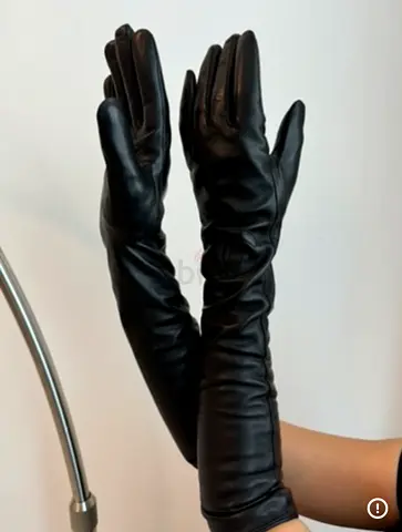 LEATHER CLOWES , URGENT SALE!!!
