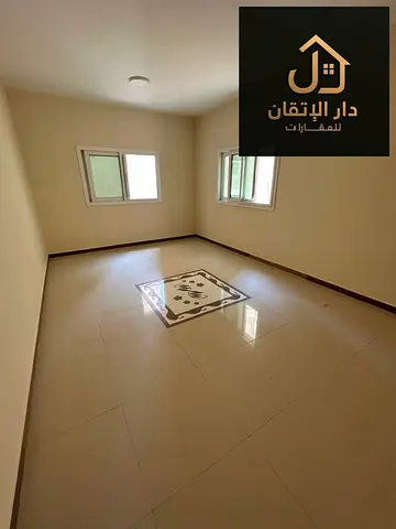 فرصة ذهبية للإيجار | شقه غرفه وصاله منطقه البوطينه موقع حيوي وقريب من جميع الخدمات