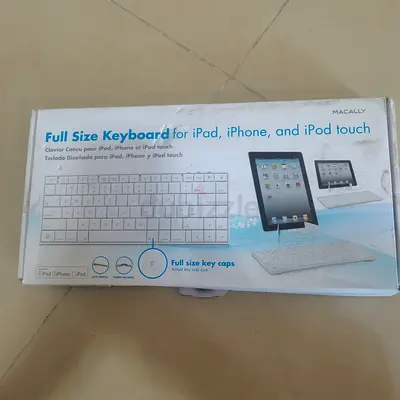 Macally Full-Size Wired Keyboard