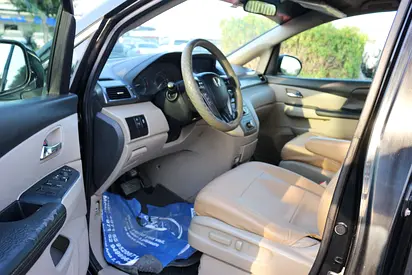 2014 Honda ODYSSEY photo 12