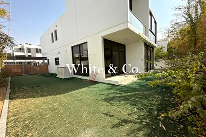 Near to Pool | Huge Garden |Closed Kitchen