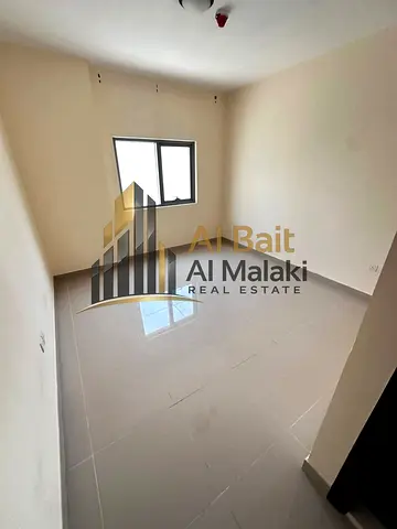 Luxury apartment for rent in Al-majaz 3_High-end finishing, stunning views, and a strategic location on the Dubai exit.Spacious apartment with modern