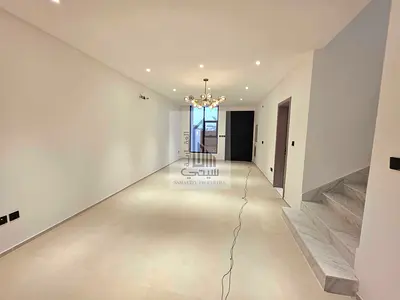 Ground floor, first floor, and roof townhouse with 4 bedrooms, price includes registration and ownership fees.